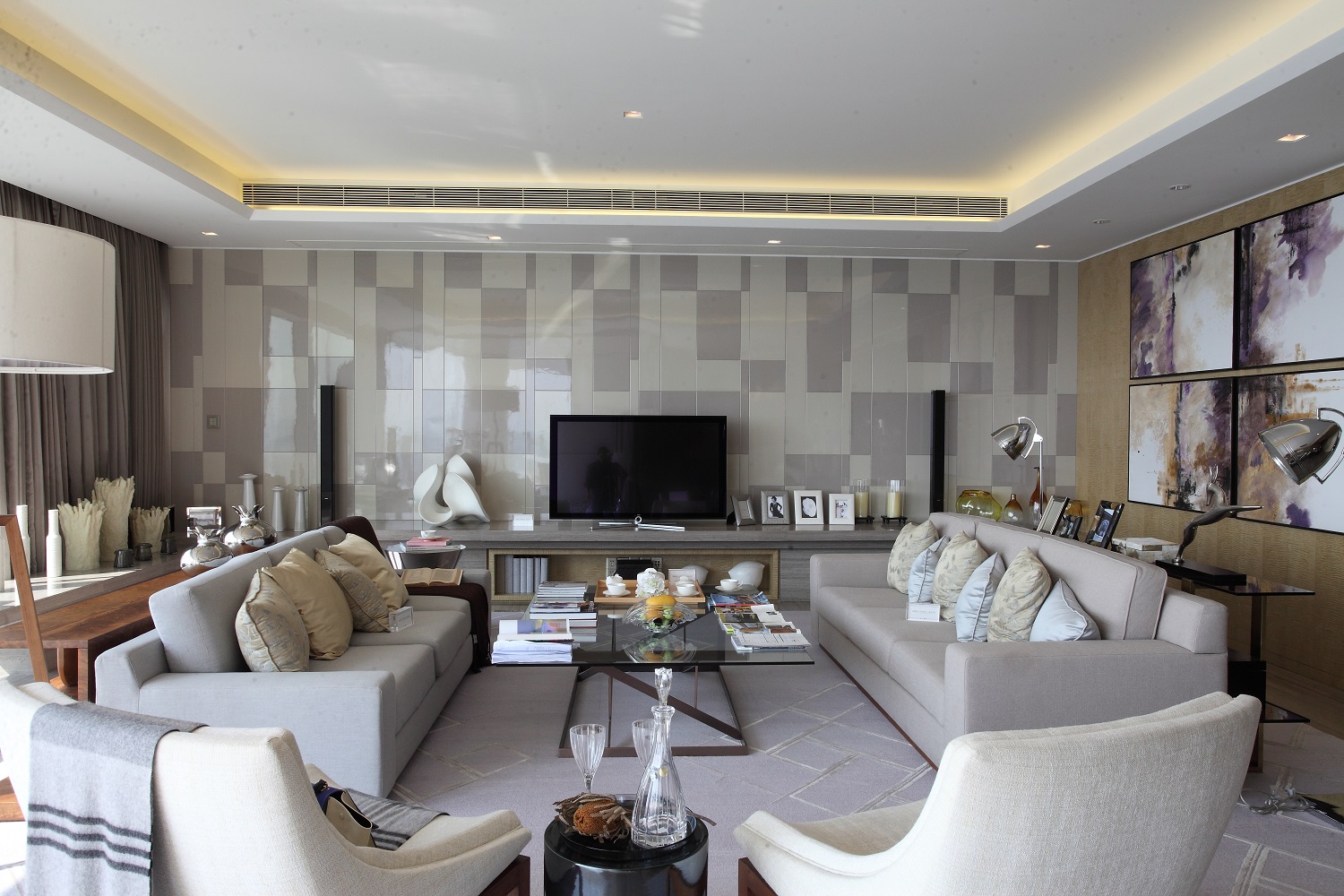 nội thất ph&ograve;ng ngủ kh&aacute;ch sạn