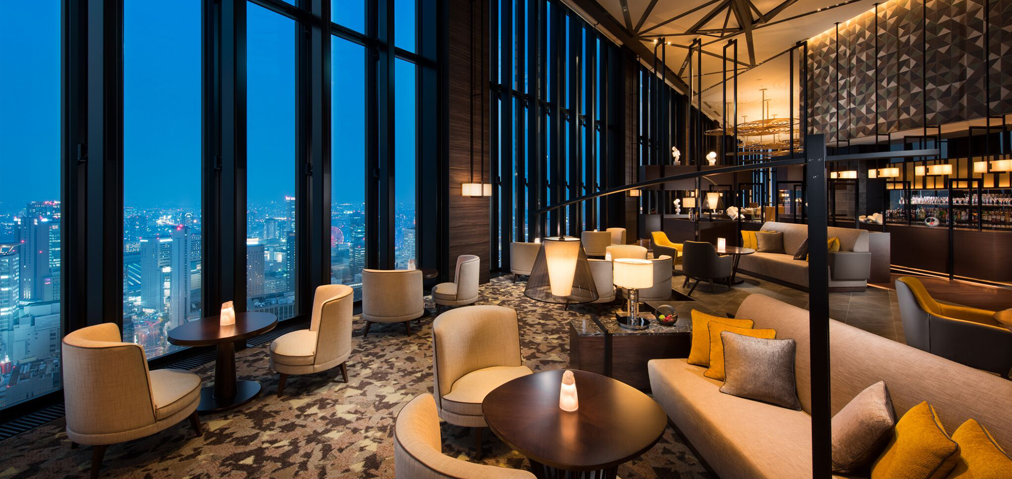 sofa sảnh kh&aacute;ch sạn