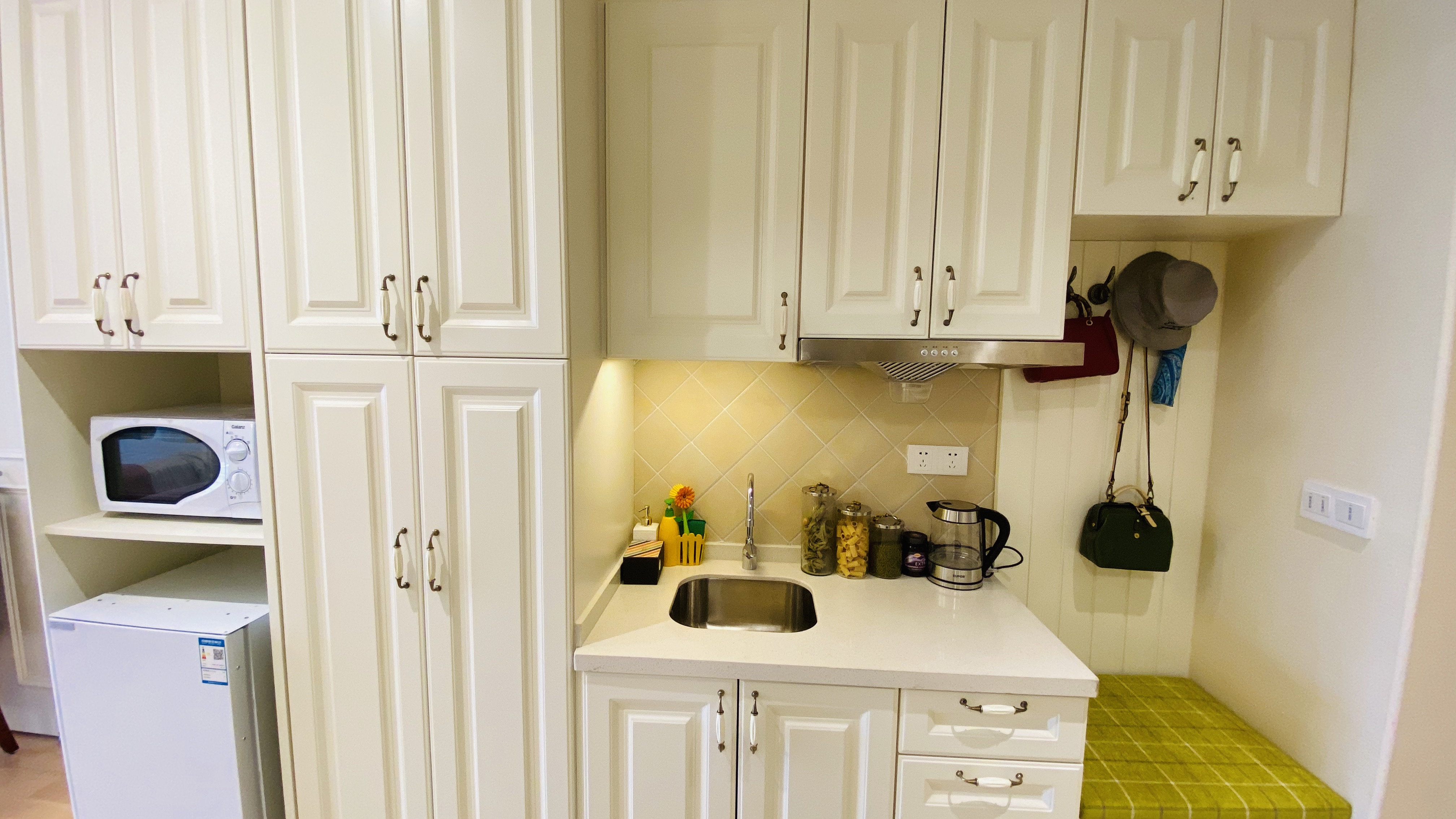 Nội thất sảnh kh&aacute;ch sạn