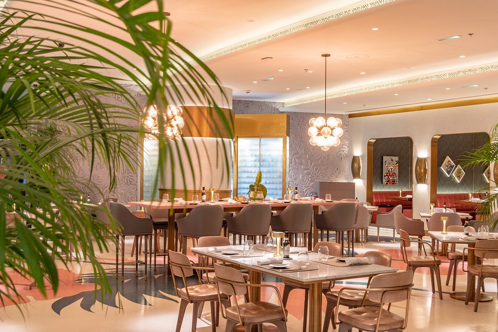 Nội thất kh&aacute;ch sạn cao cấp