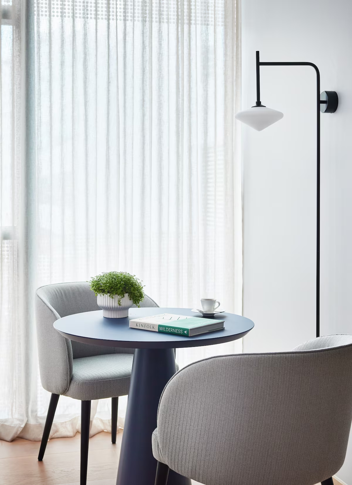 Nh&agrave; m&aacute;y nội thất kh&aacute;ch sạn 5 sao