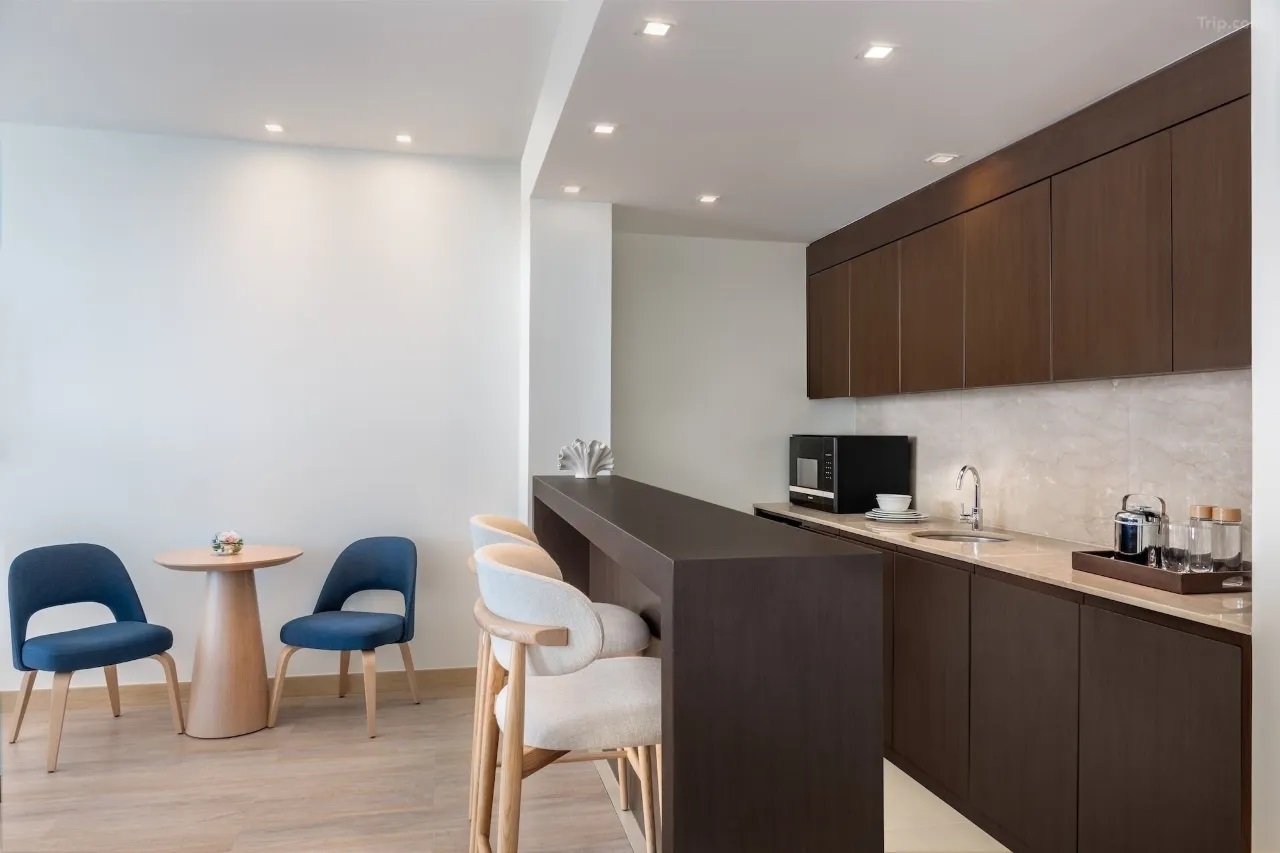 nội thất sảnh kh&aacute;ch sạn t&ugrave;y chỉnh