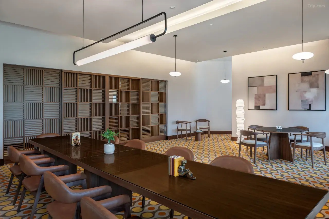 Staybridge Suites Abu Dhabi