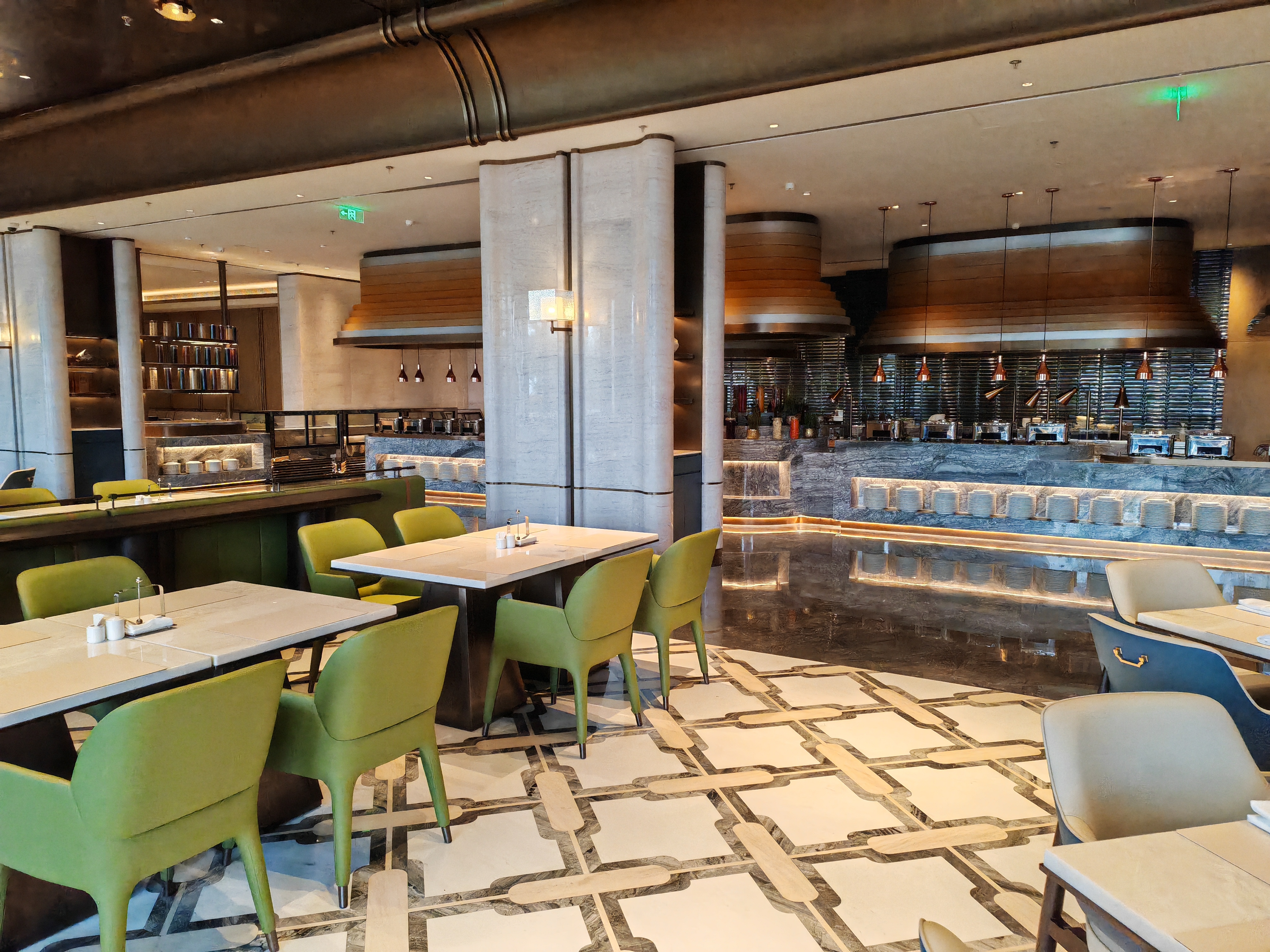 Kh&aacute;ch sạn Trung t&acirc;m Hội nghị & Triển l&atilde;m Quốc tế Thủ đ&ocirc;