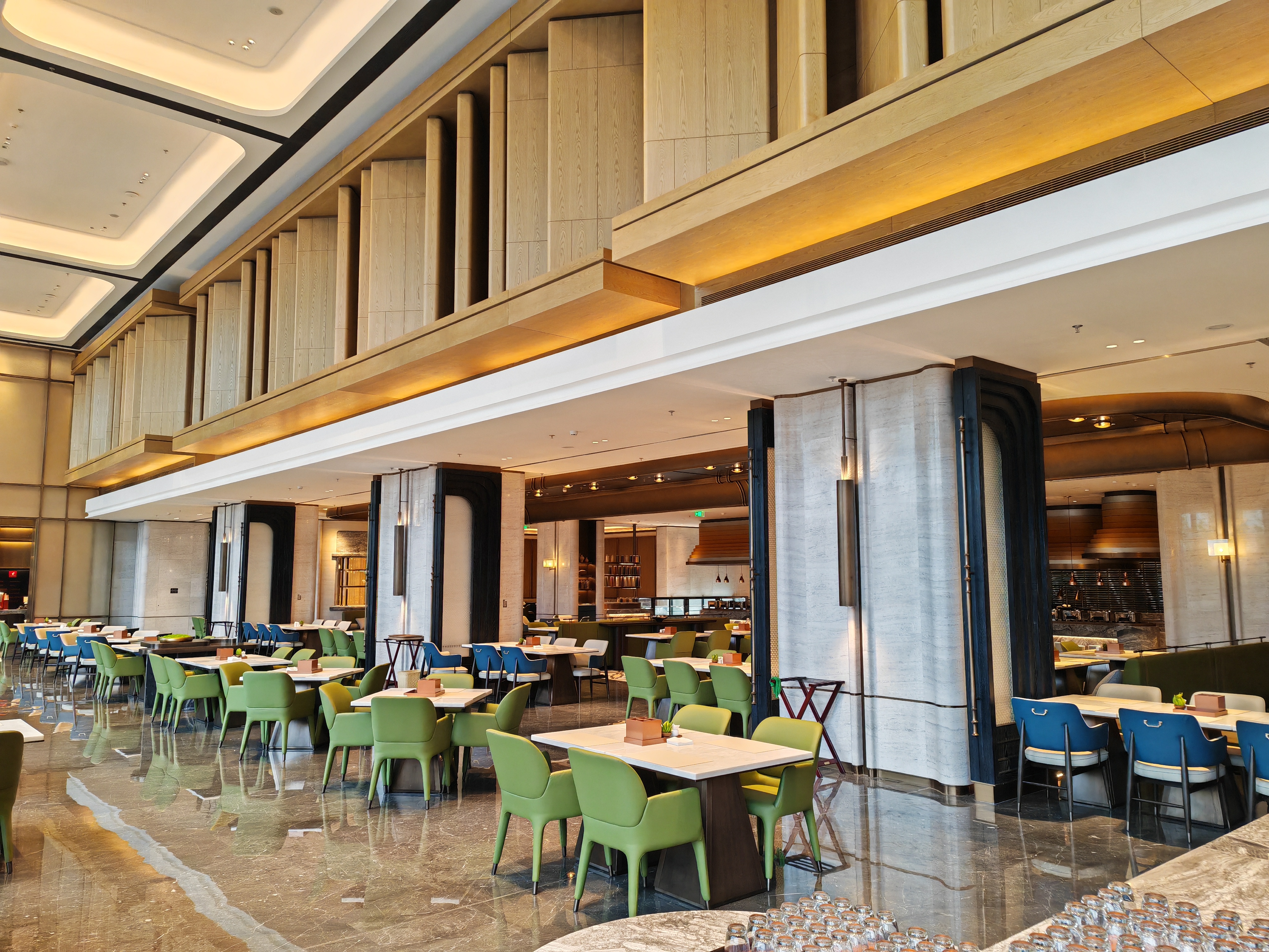 Nội thất nhà hàng cho khách sạn Trung tâm Hội nghị & Triển lãm Quốc tế Thủ đô