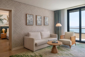 Nội thất phòng khách cho Rừng ngập mặn Đảo Yas InterContinental Abu Dhabi