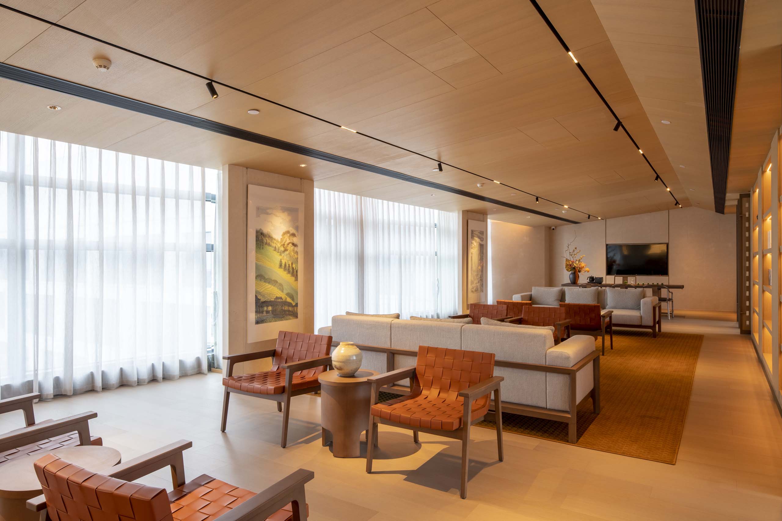 KH&Aacute;CH SẠN PERNULO PH&Uacute;C CH&Acirc;U