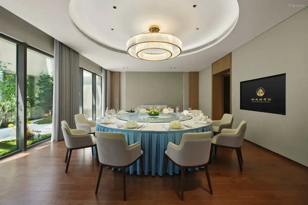 nh&agrave; sản xuất đồ nội thất kh&aacute;ch sạn Trung Quốc