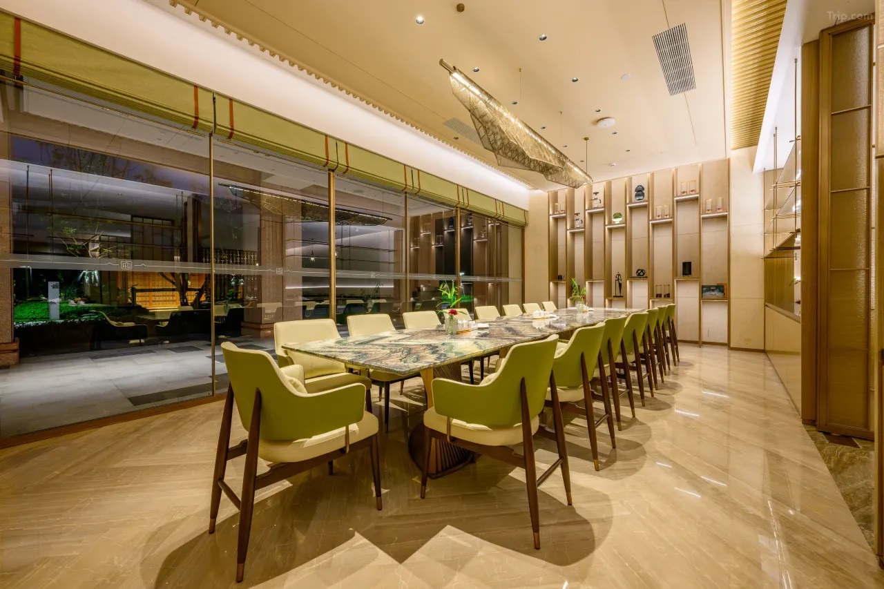 Kh&aacute;ch sạn quốc tế Pu'er Jianhua