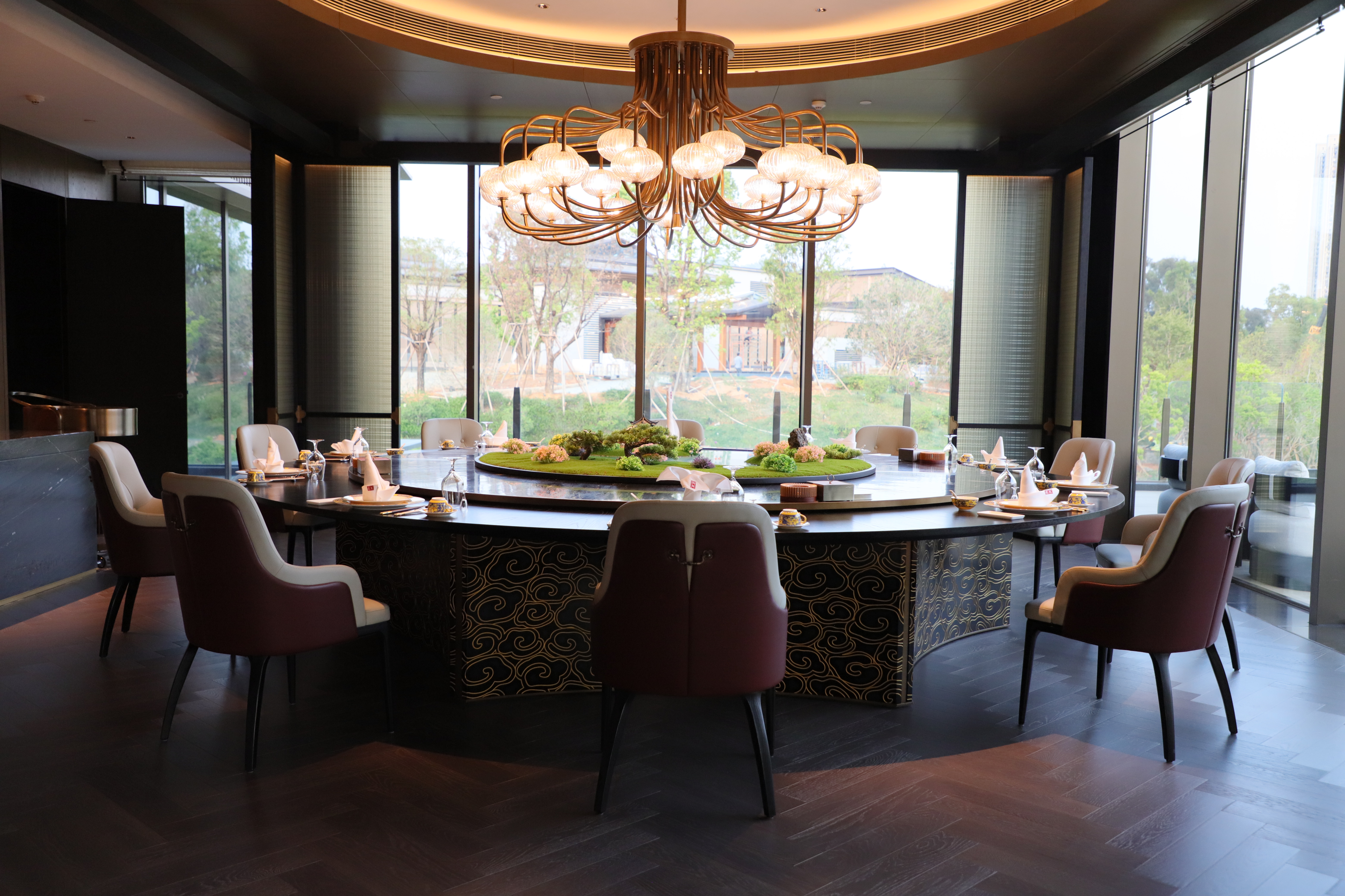 Kh&aacute;ch sạn Zhuhai Zhengfang Xiangshan v&agrave; kh&aacute;ch sạn MGM Huafu